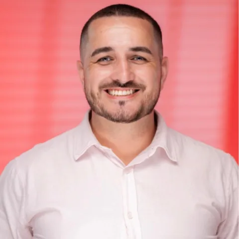 Marcos Carvalho, engenheiro civil e topógrafo, criador do Precificando